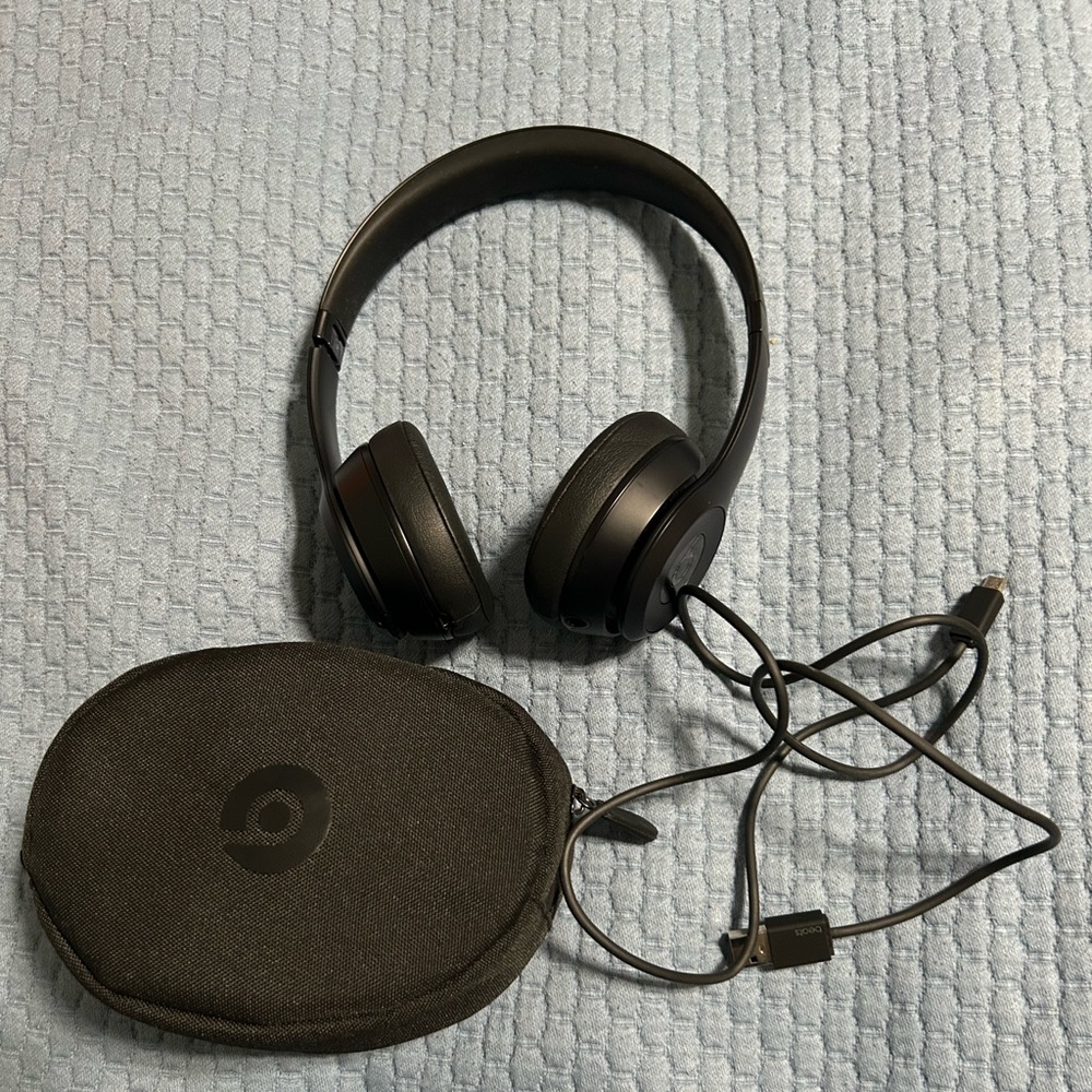 Beats Solo 3